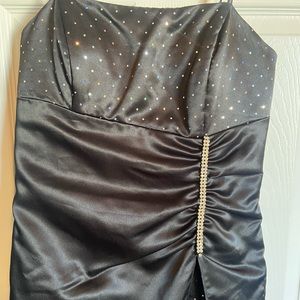 Long black prom/formal dress. Size 9